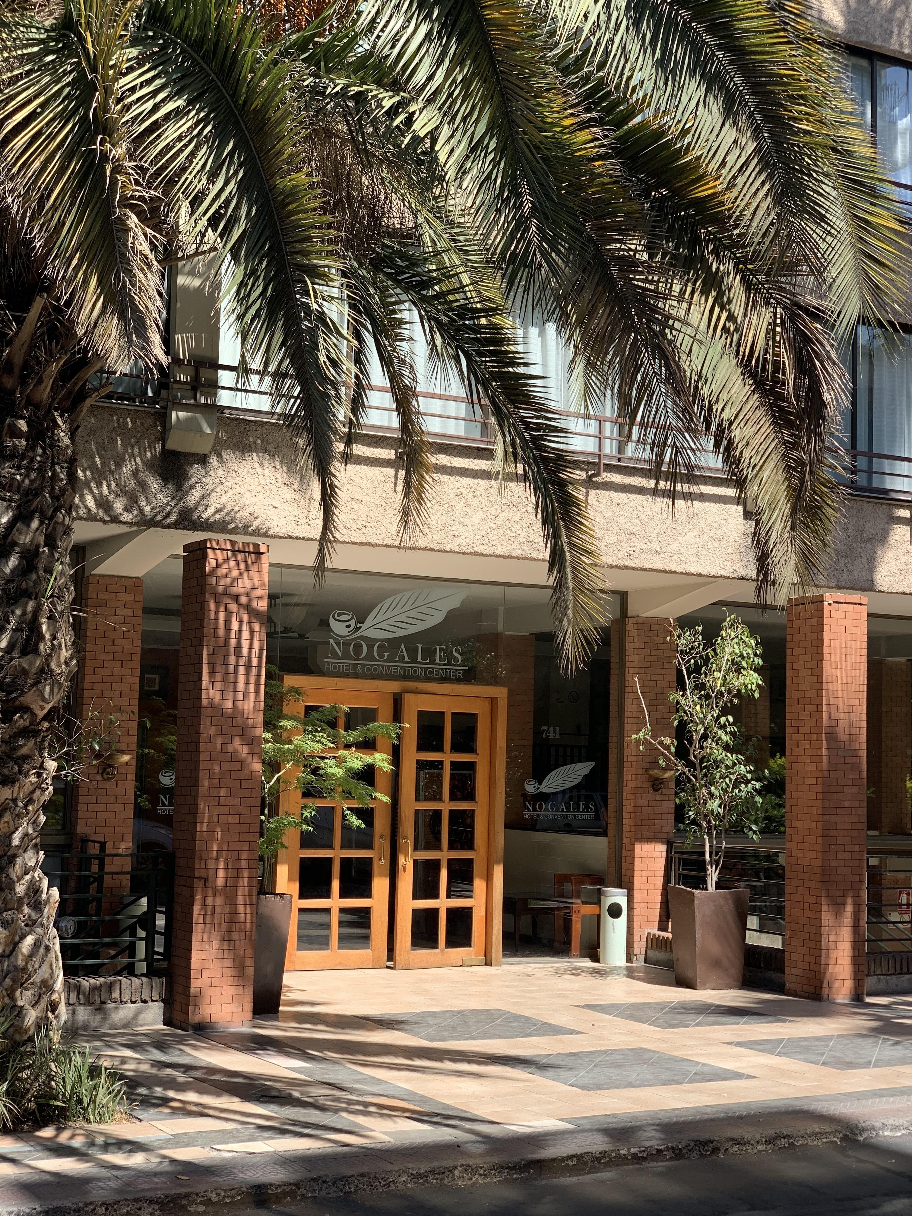 Hotel Nogales By Tempo Rent Сантяго Екстериор снимка