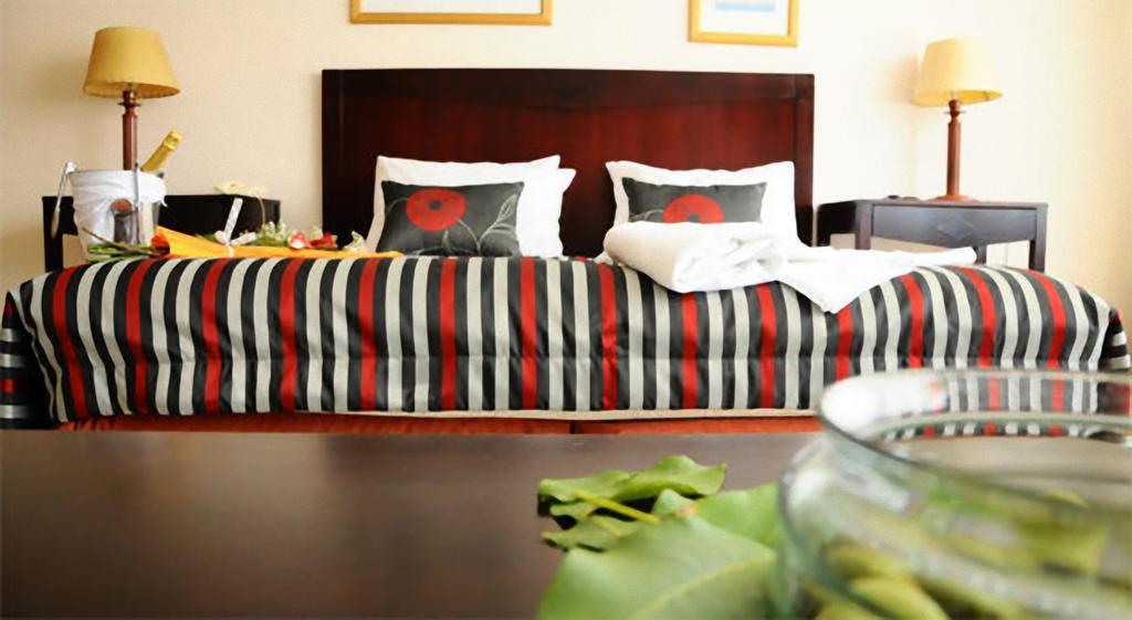 Hotel Nogales By Tempo Rent Сантяго Екстериор снимка
